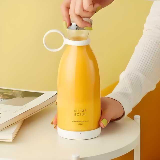 Pink Portable Mini Juice Blender